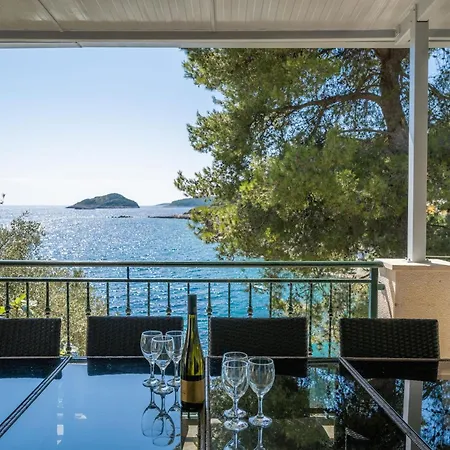 House Melanie Semesterbostad Blato (Korcula)